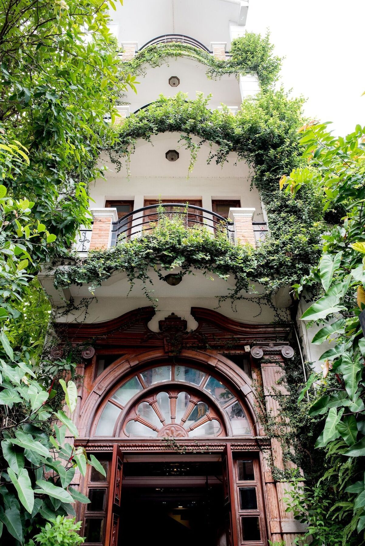 Отель Ba Tra House Хошимин Экстерьер фото